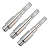 Quelle est la spécification de couple pour les boulons de l’arbre de transmis...